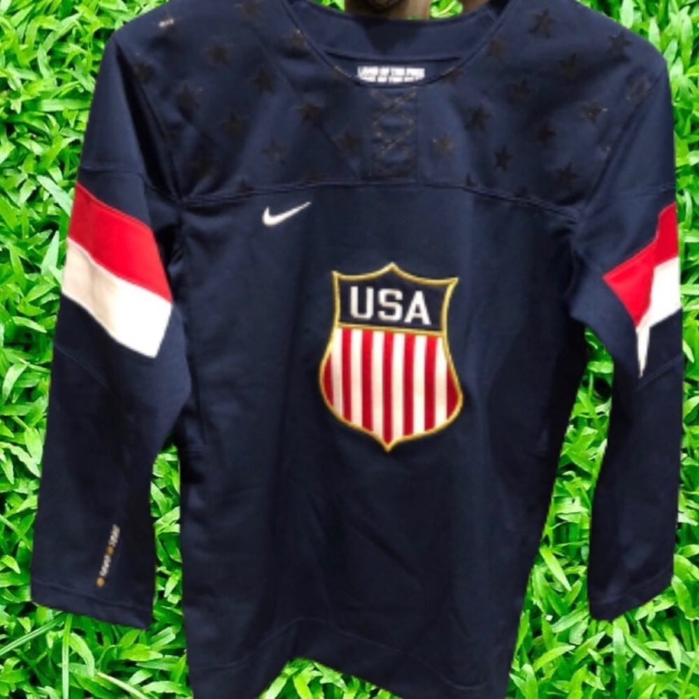 USA soccer jersey ⚽️ 🥅 🇺🇸 M